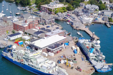 campus-whoi-saltwater-aquarium